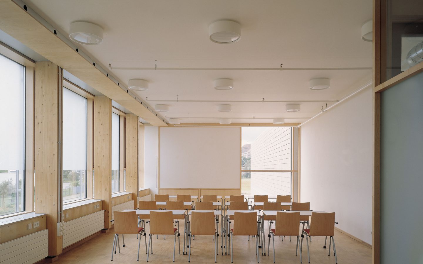 Industriebau energieoptimiert _ SOLVIS Nullemisionsfabrik Braunschweig