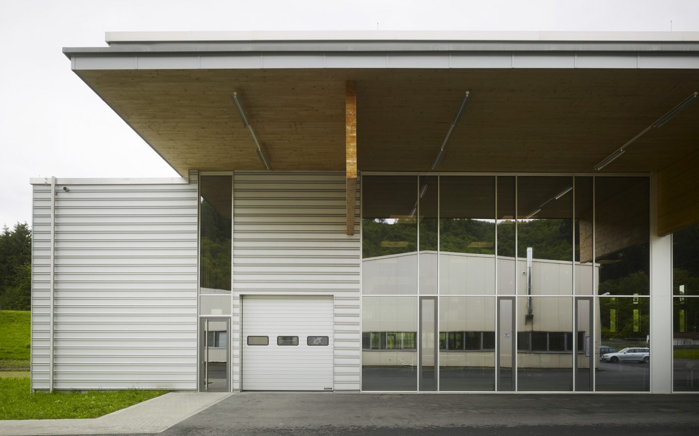 nachhaltiger Industriebau _ ATHMER Fingerschutz