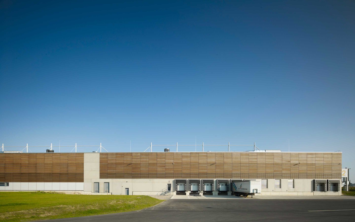 energieoptimierter Industriebau in Holz