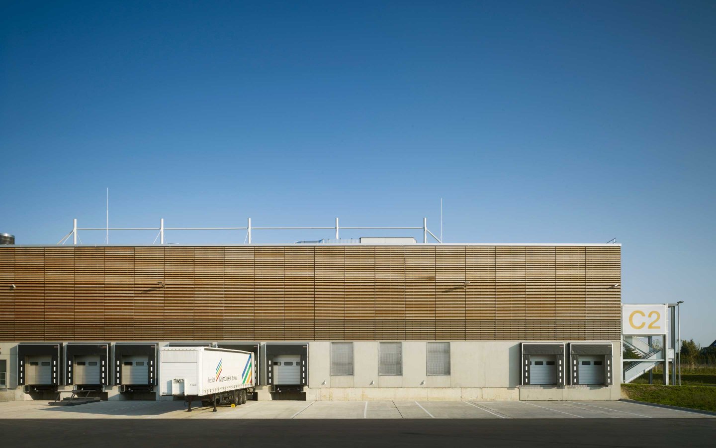 energieoptimierter Industriebau in Holz