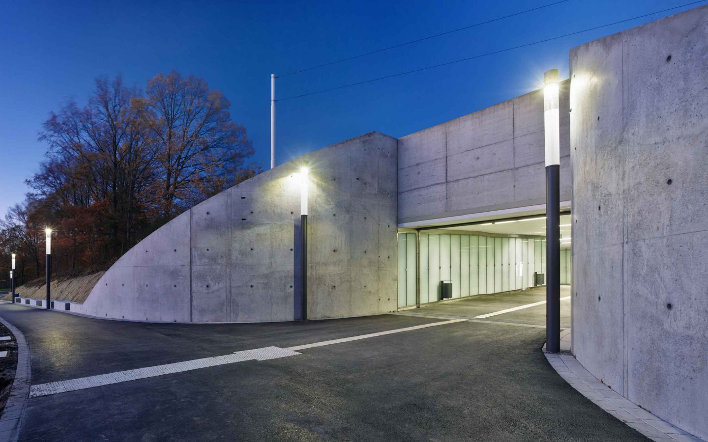 Stahl Holz Hybridkonstruktion Stadtbahnhaltestelle Gesundheitscampus Bochum