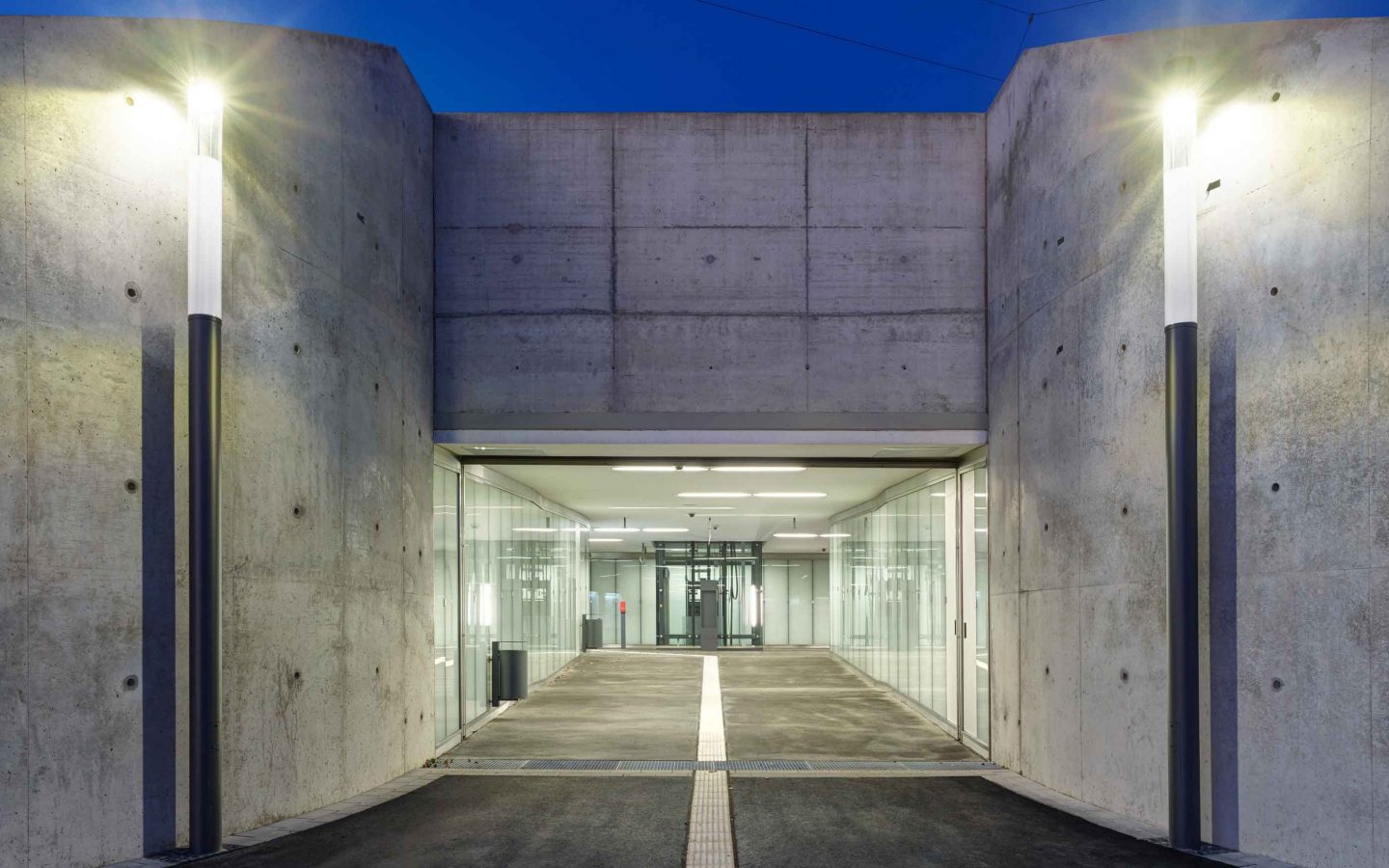 Stahl Holz Hybridkonstruktion Stadtbahnhaltestelle Gesundheitscampus Bochum